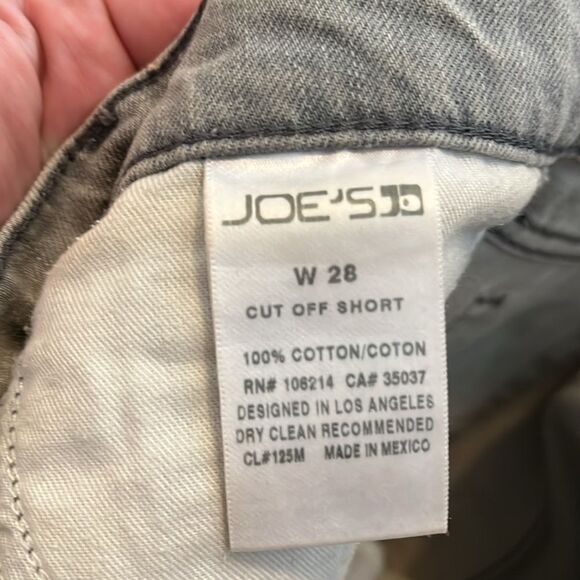 Joe’s Jeans Gabrielle Gray Factory Distressed Ripped Holes Denim Cut Off Shorts - Picture 12 of 12